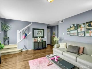 6840 De Celis 31, Lake Balboa, CA 91406