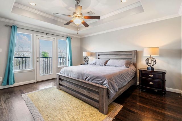 2204 Colorado Street, Houston, TX 77007