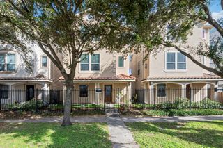2204 Colorado Street, Houston, TX 77007