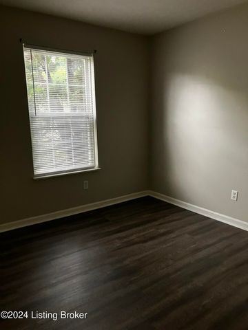 4107 Blue Ct 8, Louisville, KY 40229