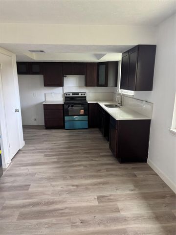 13722 New Village Lane, Sugar Land, TX 77498