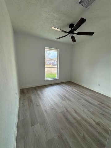 13722 New Village Lane, Sugar Land, TX 77498