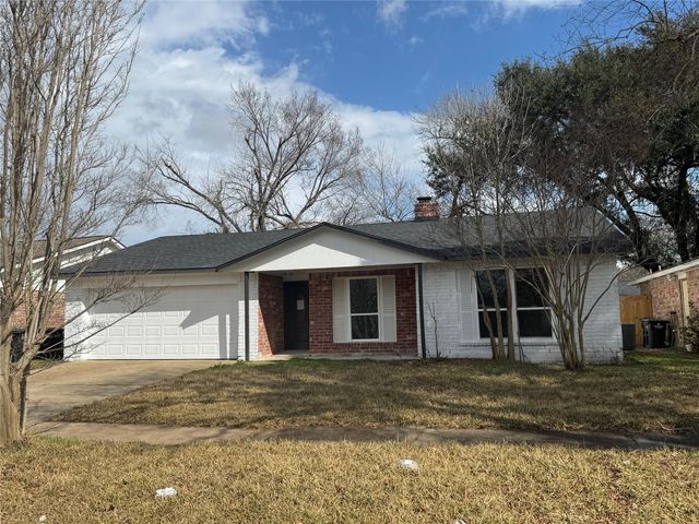 13722 New Village Lane, Sugar Land, TX 77498