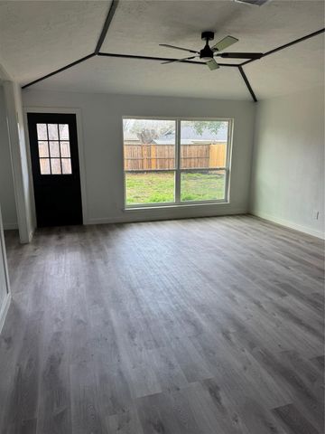 13722 New Village Lane, Sugar Land, TX 77498