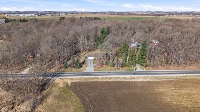 N5407 County Road U, Hartford, WI 53027