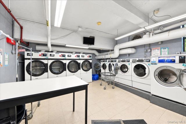5635 Netherland Avenue 2C, Bronx, NY 10471