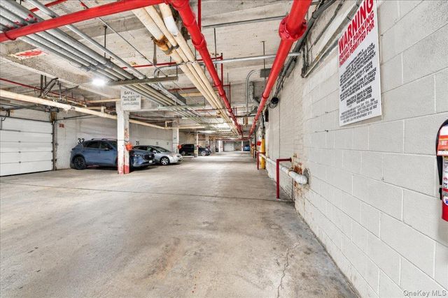 5635 Netherland Avenue 2C, Bronx, NY 10471