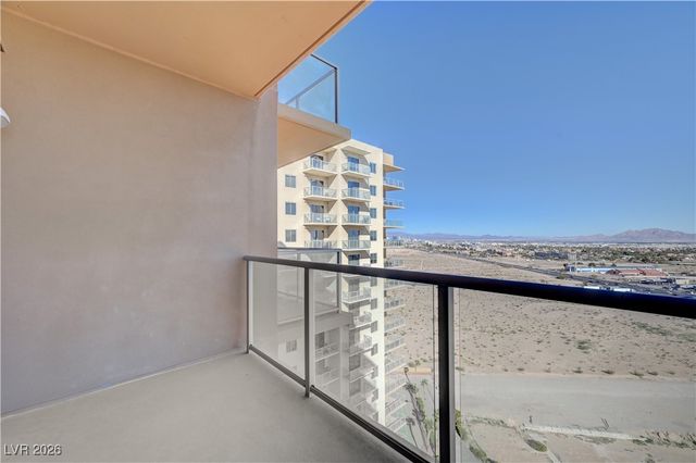 8255 las vegas Boulevard 1713, Las Vegas, NV 89123