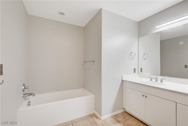 8255 las vegas Boulevard 1713, Las Vegas, NV 89123