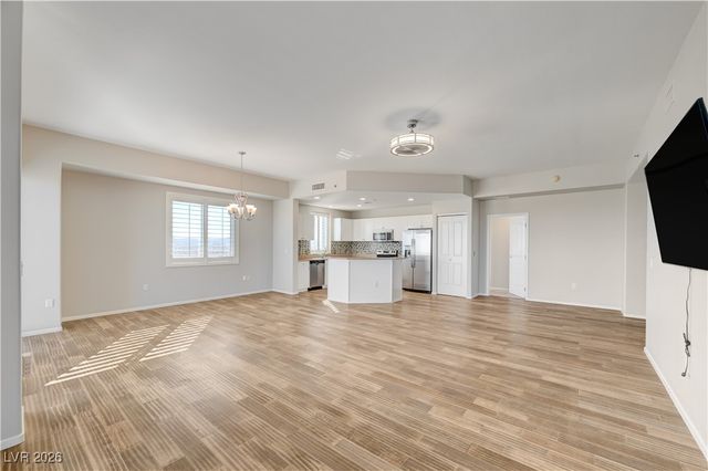 8255 las vegas Boulevard 1713, Las Vegas, NV 89123