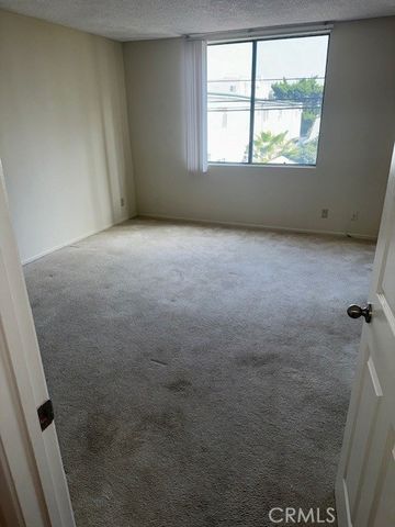 1616 S Barrington Avenue 204, Los Angeles, CA 90025