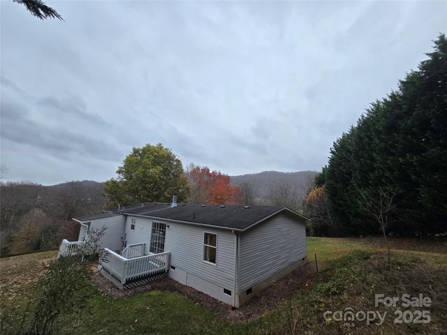 71 London Lane, Clyde, NC 28721