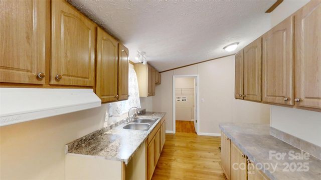 71 London Lane, Clyde, NC 28721