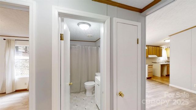 71 London Lane, Clyde, NC 28721