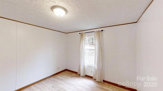 71 London Lane, Clyde, NC 28721