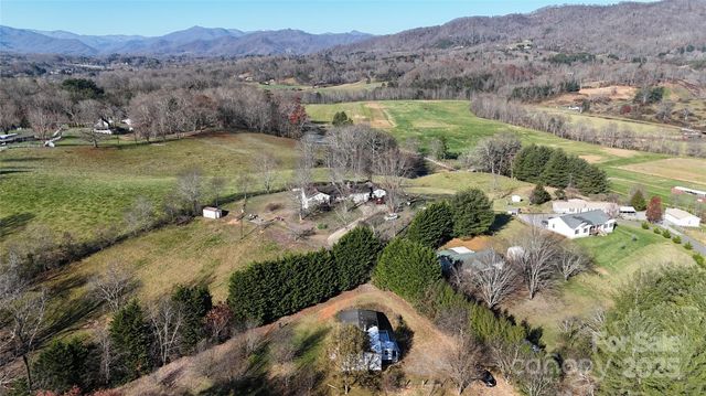 71 London Lane, Clyde, NC 28721