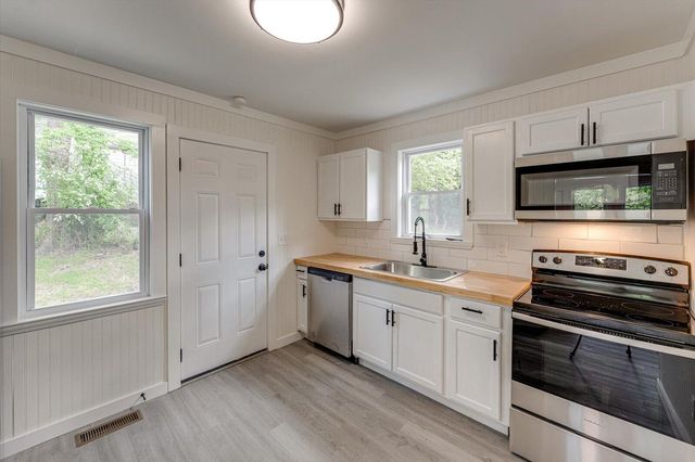 9 Longstreet Road, Rossville, GA 30741