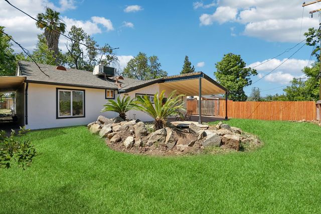 5969 N Haven Dr, North Highlands, CA 95660