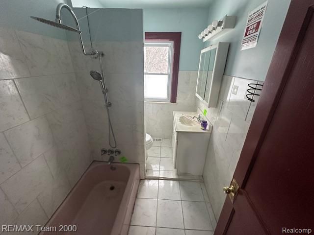 81 Richton Street, Highland Park, MI 48203