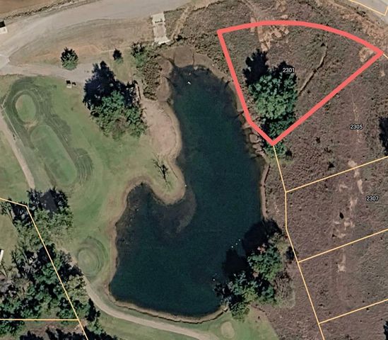 2301 Clubhouse Drive, Blanchard, OK 73010