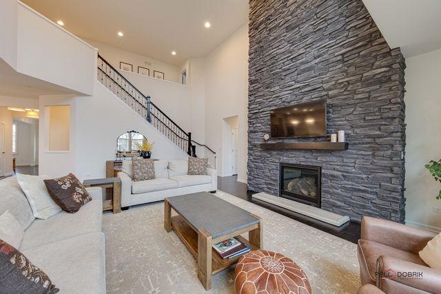 546 Council Circle, Vernon Hills, IL 60061