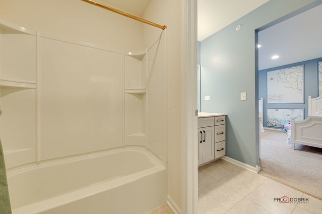 546 Council Circle, Vernon Hills, IL 60061