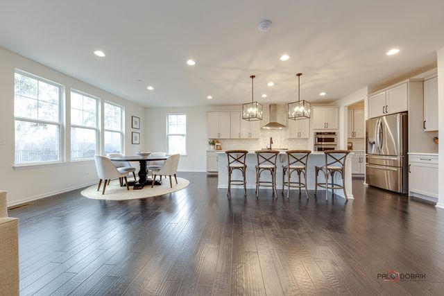 546 Council Circle, Vernon Hills, IL 60061