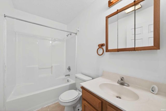 3993 S Cramer Circle, Bloomington, IN 47403