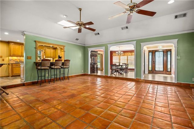 4704 WHITEFIELD Boulevard, Alexandria, LA 71303