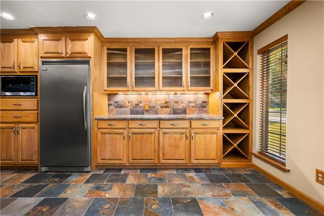 4704 WHITEFIELD Boulevard, Alexandria, LA 71303