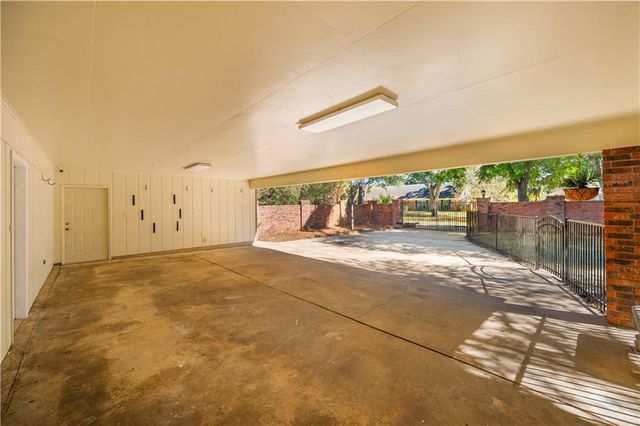 4704 WHITEFIELD Boulevard, Alexandria, LA 71303