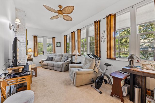 623 N AMELIA AVENUE, Deland, FL 32724