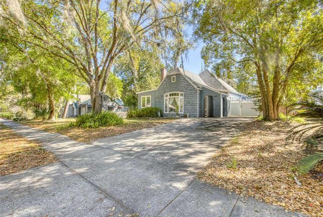 623 N AMELIA AVENUE, Deland, FL 32724