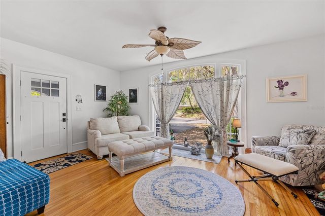 623 N AMELIA AVENUE, Deland, FL 32724