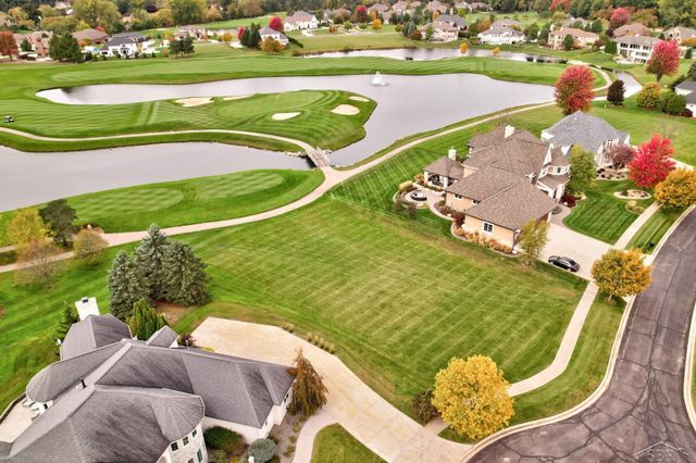 23 E Grove Court, Freeland, MI 48623