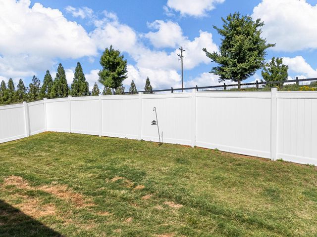 1739 Wabash Place, Boiling Springs, SC 29316