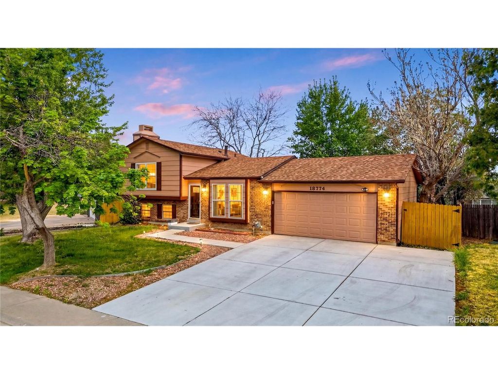 18774 E Quinn Pl, Aurora, CO 80015