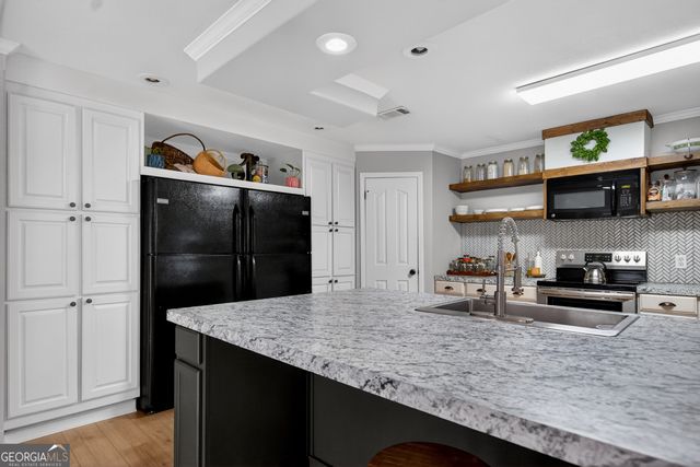 264 S Glenn Road, Lagrange, GA 30241