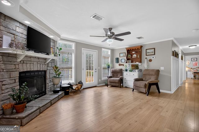 264 S Glenn Road, Lagrange, GA 30241