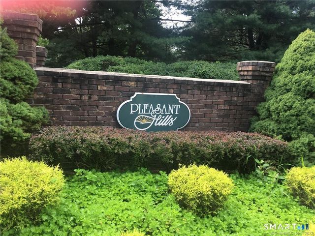 20 Arthur Drive 1, South Windsor, CT 06053