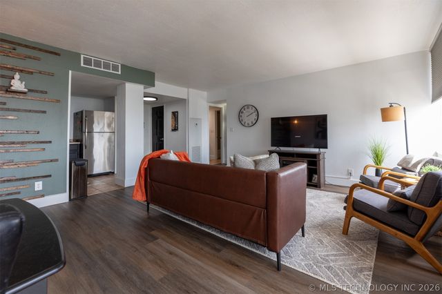 410 W 7th Street 1622, Tulsa, OK 74119