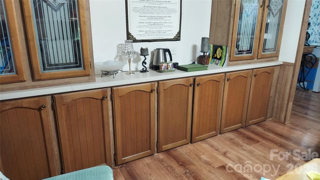 46 Larkspur Lane, Canton, NC 28716