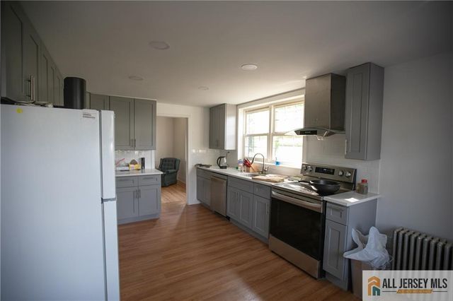449 Metlars Lane, Piscataway, NJ 08854