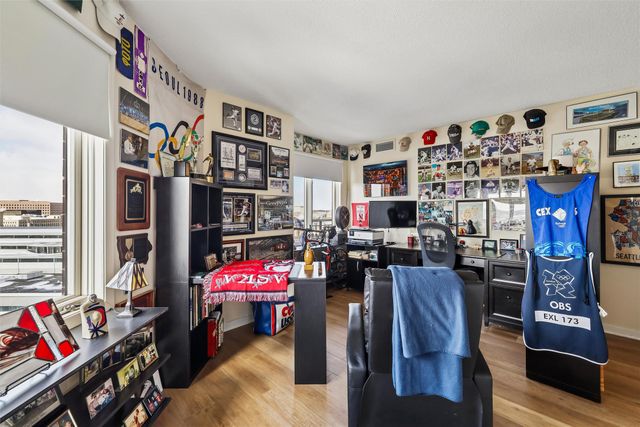 300 Walnut Street 1803, Des Moines, IA 50309