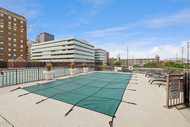 300 Walnut Street 1803, Des Moines, IA 50309