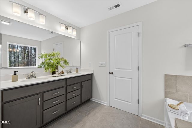 104 White Horse Drive 2962, Louisburg, NC 27549