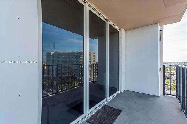 111 Briny Ave 27-01, Pompano Beach, FL 33062