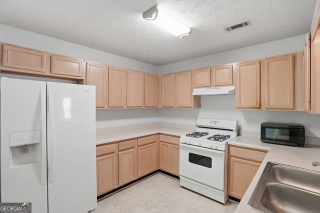 303 Newfield Way, Peachtree City, GA 30269