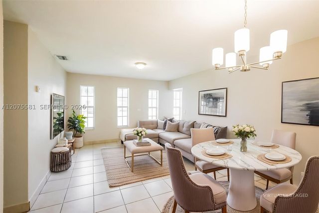 3321 NW 177th Ter, Miami Gardens, FL 33056