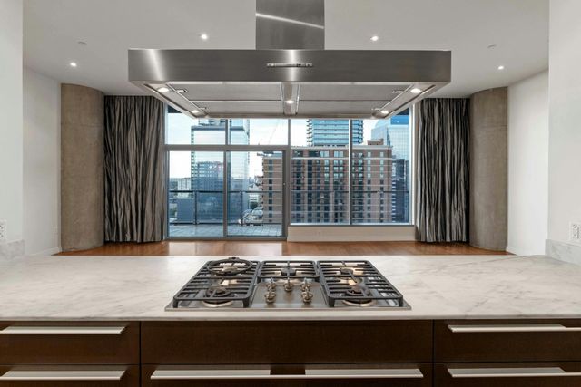 210 Lavaca ST 2105, Austin, TX 78701